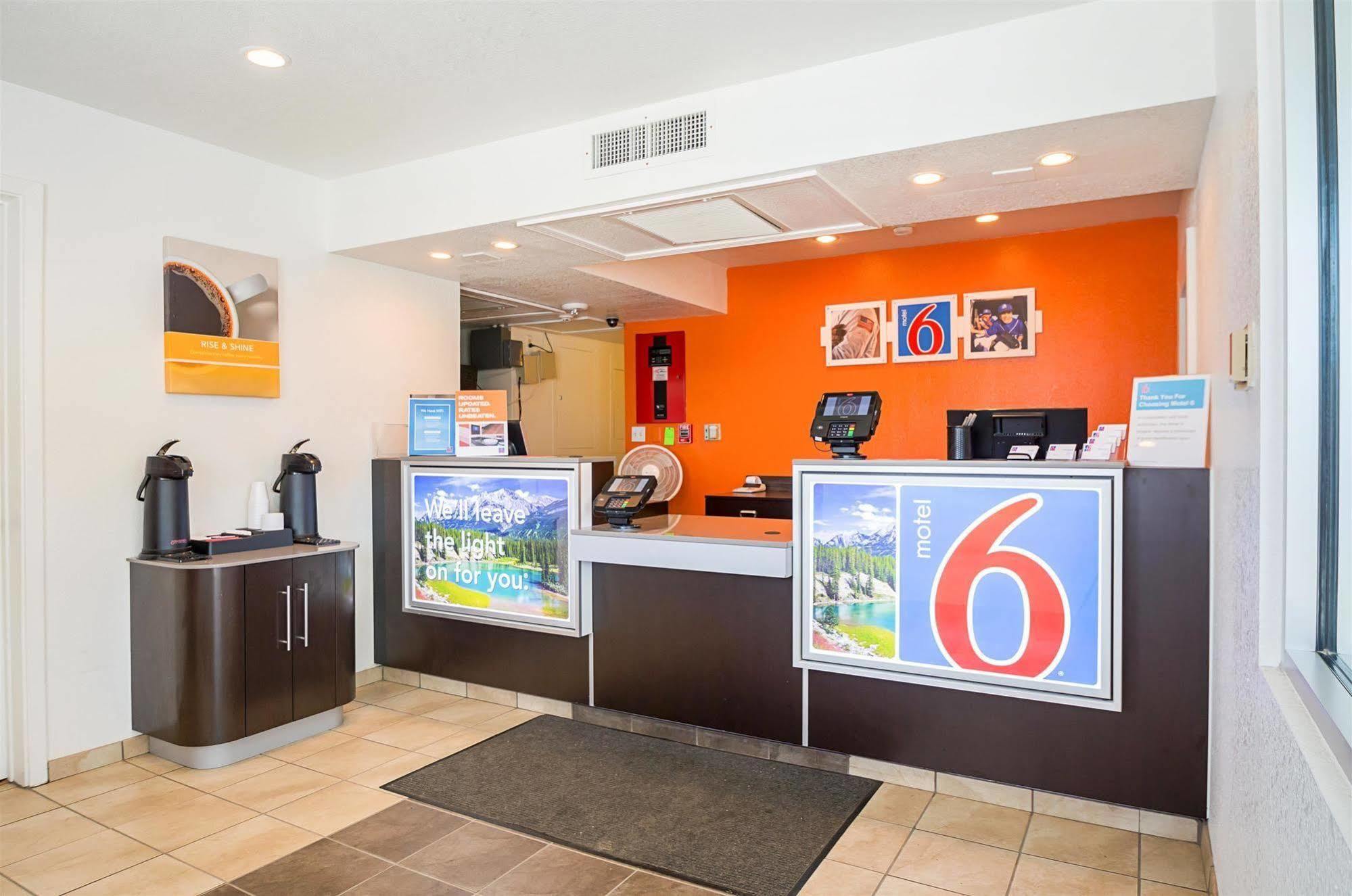 Motel 6-Pueblo, Co - I-25 Kültér fotó