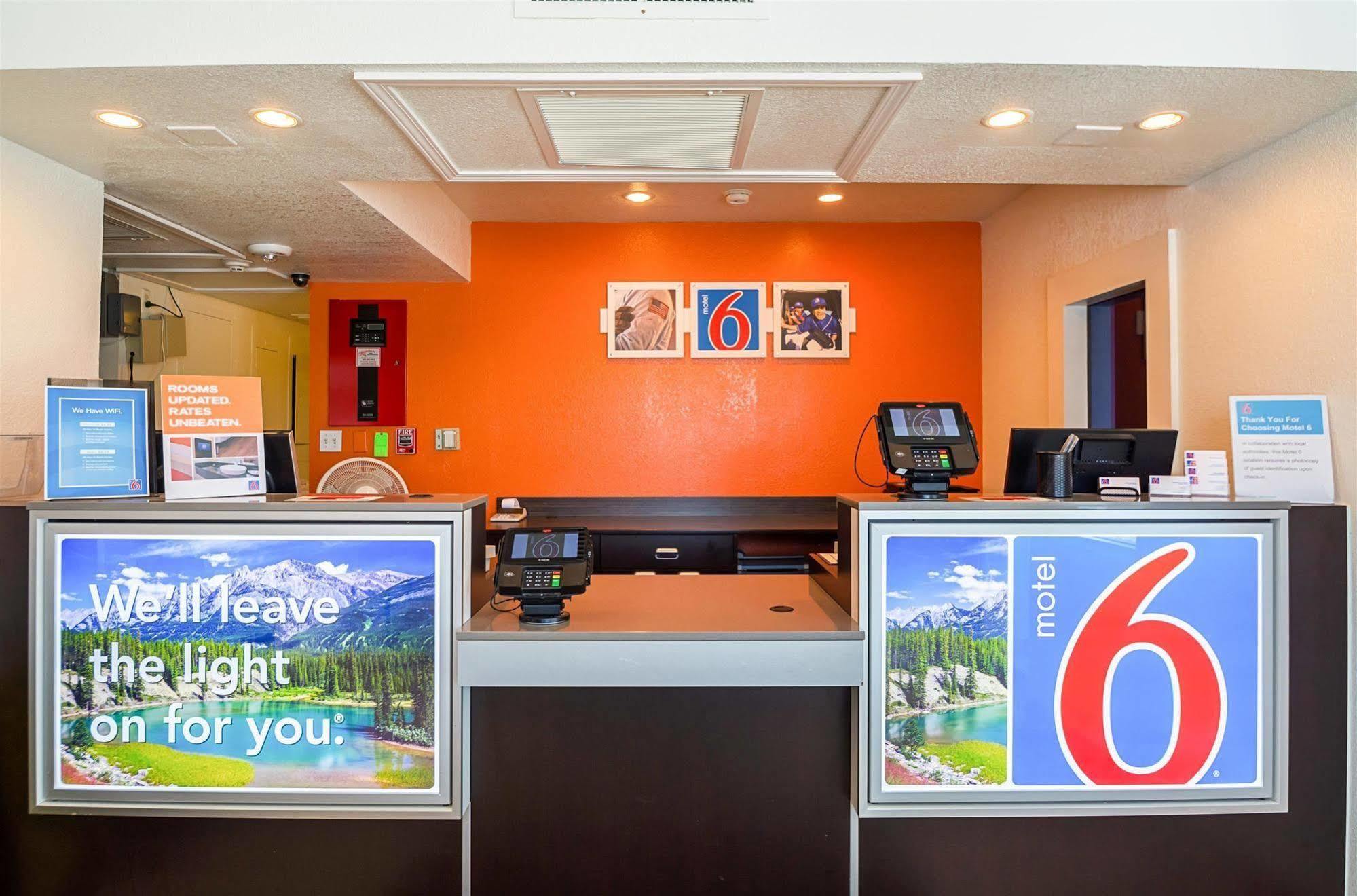 Motel 6-Pueblo, Co - I-25 Kültér fotó