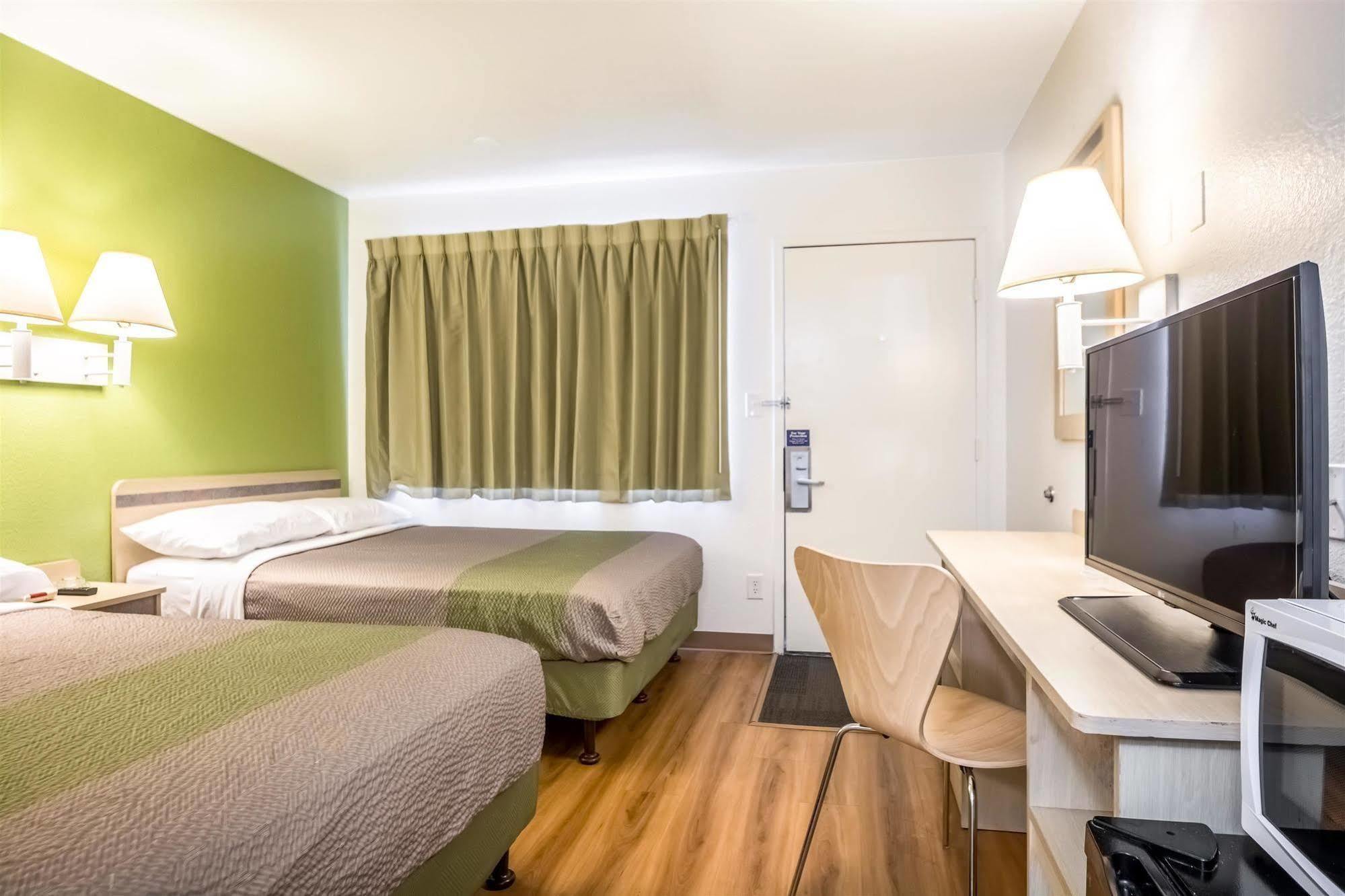 Motel 6-Pueblo, Co - I-25 Kültér fotó
